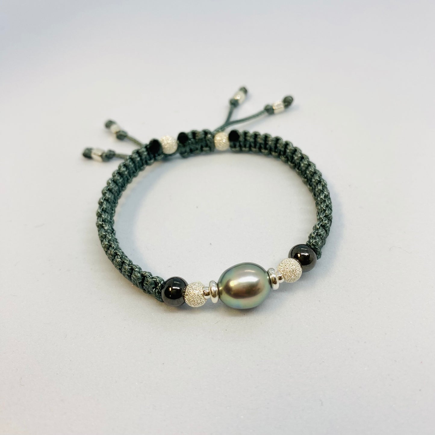 Grey Pearl Friendship Bracelet