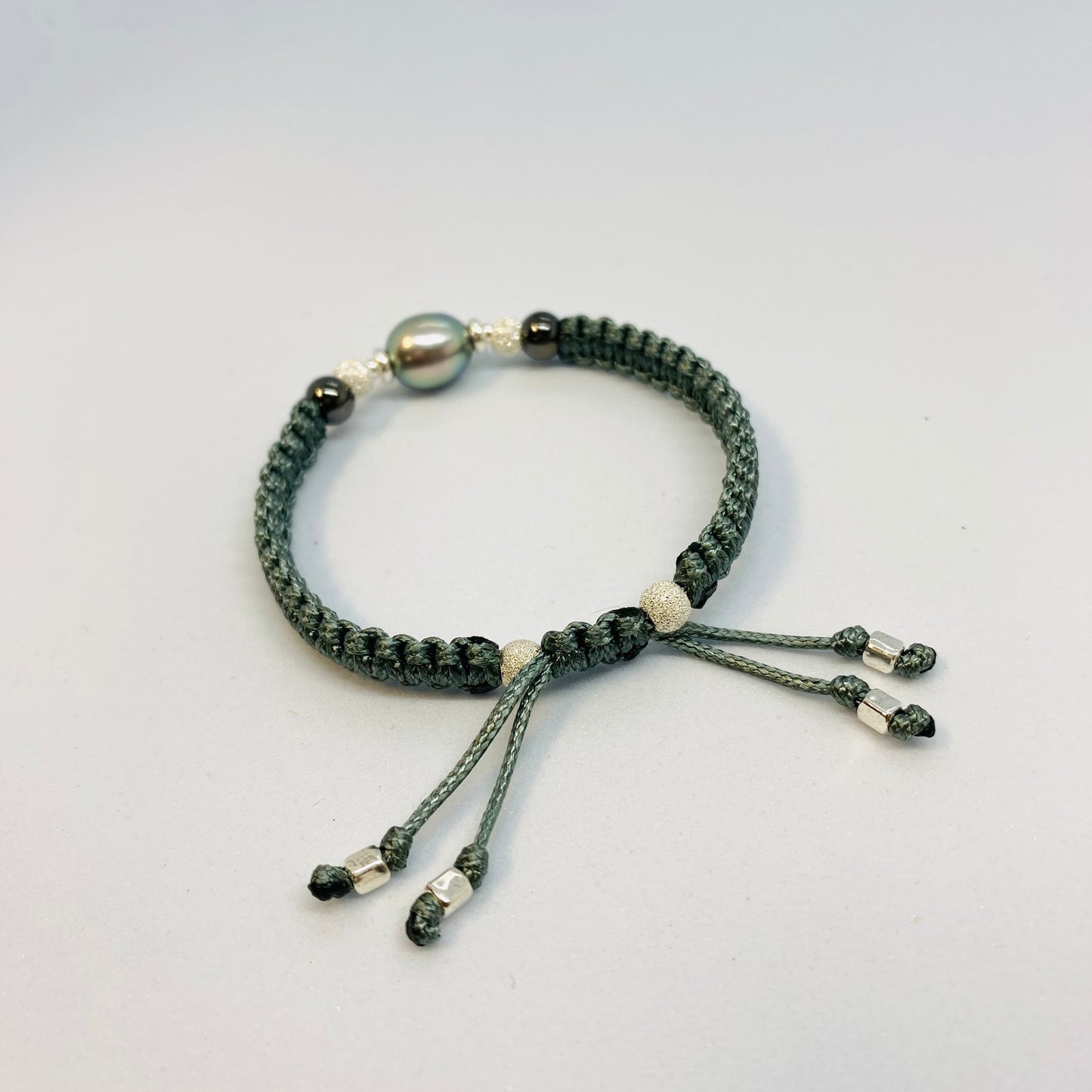 Grey Pearl Friendship Bracelet